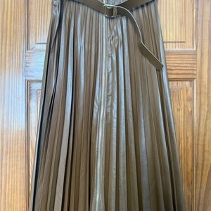 Zara Brown A-Line faux leather Pleated Skirt